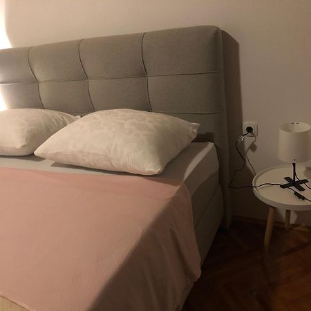 Lorena Senj  Buitenkant foto